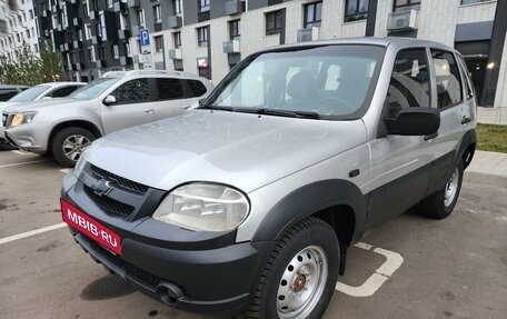 Chevrolet Niva I рестайлинг, 2003 год, 290 000 рублей, 3 фотография