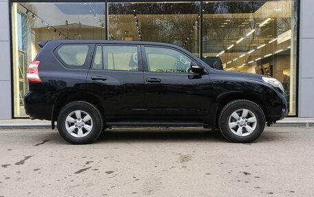 Toyota Land Cruiser Prado 150 рестайлинг 2, 2016 год, 4 010 000 рублей, 4 фотография