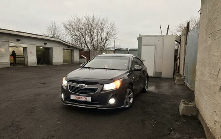 Chevrolet Cruze II, 2013 год, 730 000 рублей, 3 фотография