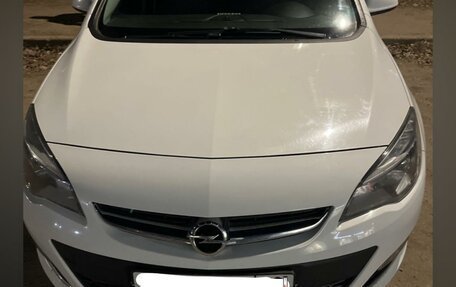 Opel Astra J, 2012 год, 900 000 рублей, 1 фотография