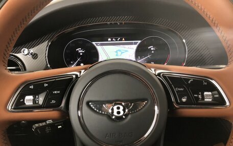 Bentley Bentayga I, 2021 год, 28 900 000 рублей, 17 фотография