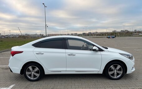 Hyundai Solaris II рестайлинг, 2018 год, 1 740 000 рублей, 2 фотография