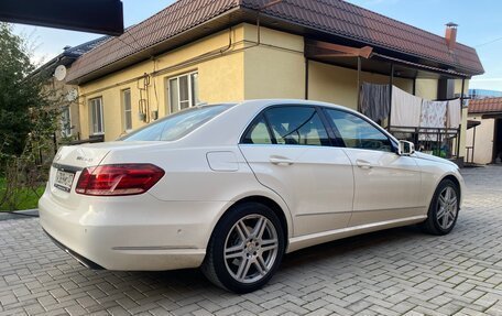 Mercedes-Benz E-Класс, 2010 год, 1 680 000 рублей, 3 фотография