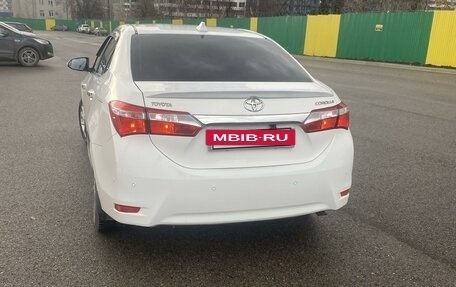 Toyota Corolla, 2014 год, 1 370 000 рублей, 4 фотография