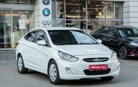 Hyundai Solaris II рестайлинг, 2011 год, 620 000 рублей, 1 фотография