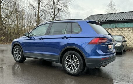 Volkswagen Tiguan II, 2019 год, 2 749 000 рублей, 2 фотография