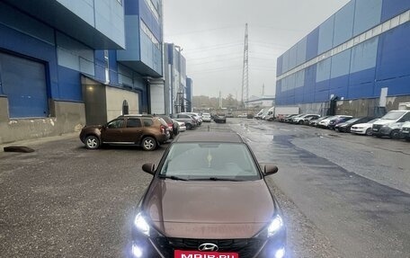 Hyundai Solaris II рестайлинг, 2022 год, 1 500 000 рублей, 12 фотография