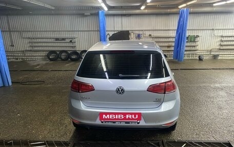 Volkswagen Golf VII, 2013 год, 900 000 рублей, 6 фотография