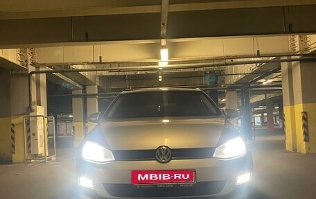 Volkswagen Golf VII, 2013 год, 900 000 рублей, 16 фотография