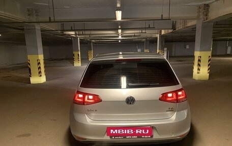 Volkswagen Golf VII, 2013 год, 900 000 рублей, 20 фотография