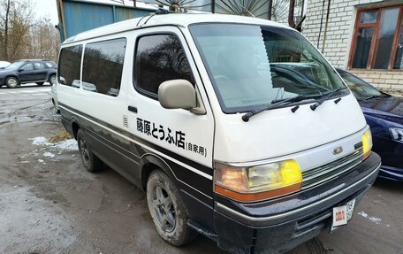 Toyota HiAce H100, 1992 год, 780 000 рублей, 4 фотография