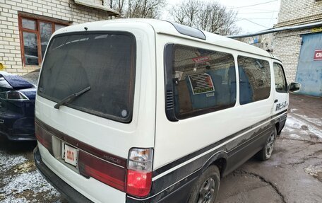 Toyota HiAce H100, 1992 год, 780 000 рублей, 6 фотография