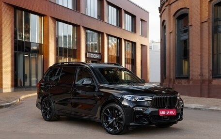 BMW X7, 2020 год, 11 990 000 рублей, 1 фотография