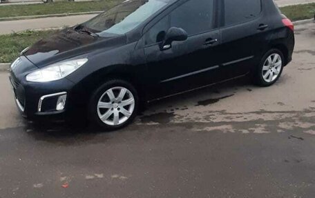 Peugeot 308 II, 2011 год, 750 000 рублей, 4 фотография