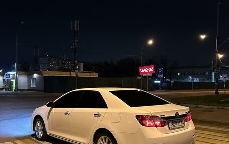 Toyota Camry, 2014 год, 1 970 000 рублей, 2 фотография