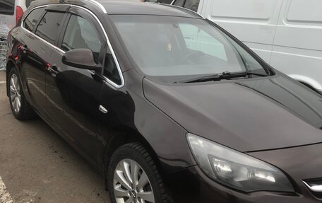 Opel Astra J, 2013 год, 950 000 рублей, 6 фотография