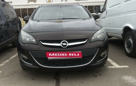 Opel Astra J, 2013 год, 950 000 рублей, 4 фотография