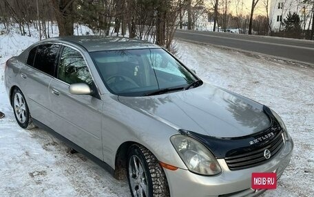 Nissan Skyline, 2002 год, 490 000 рублей, 2 фотография