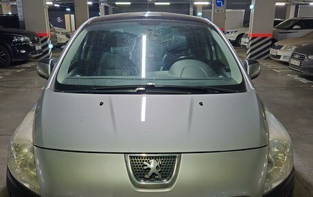 Peugeot 3008 I рестайлинг, 2010 год, 700 000 рублей, 2 фотография