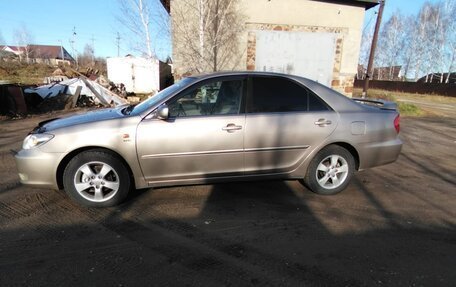 Toyota Camry V40, 2002 год, 780 000 рублей, 3 фотография