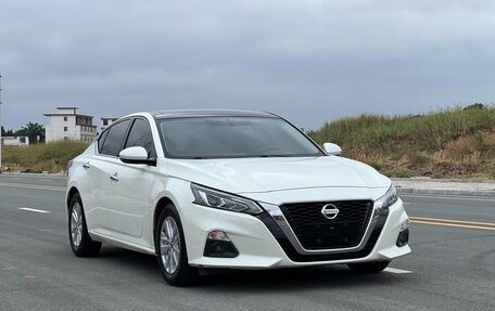 Nissan Altima VI (L34), 2021 год, 2 200 000 рублей, 3 фотография