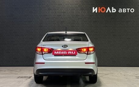 KIA Rio III рестайлинг, 2015 год, 1 240 000 рублей, 6 фотография