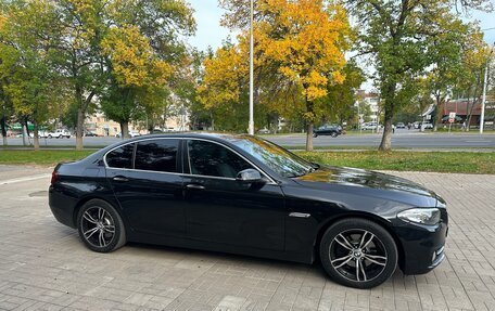 BMW 5 серия, 2016 год, 2 500 000 рублей, 2 фотография