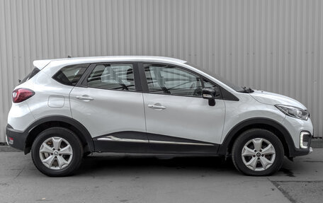 Renault Kaptur I рестайлинг, 2019 год, 1 055 000 рублей, 4 фотография