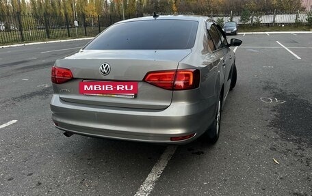 Volkswagen Jetta VI, 2016 год, 1 530 000 рублей, 2 фотография