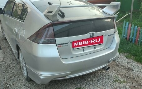 Honda Insight II рестайлинг, 2009 год, 890 000 рублей, 3 фотография