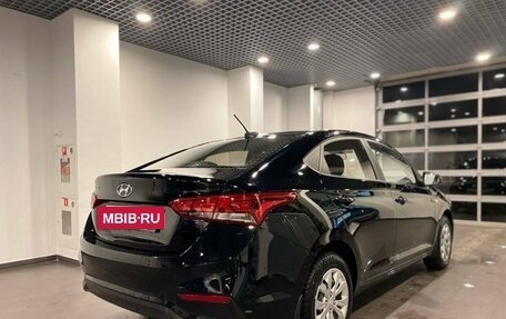 Hyundai Solaris II рестайлинг, 2017 год, 1 265 000 рублей, 3 фотография