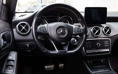 Mercedes-Benz GLA, 2017 год, 2 598 000 рублей, 15 фотография