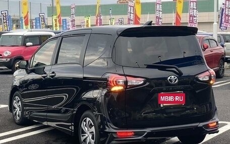 Toyota Roomy I, 2020 год, 650 000 рублей, 19 фотография