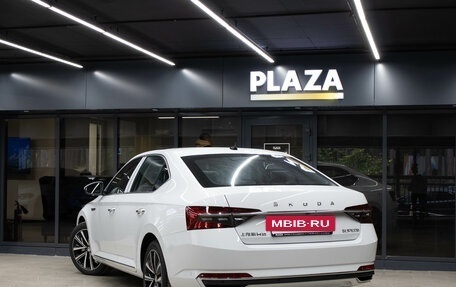 Skoda Superb III рестайлинг, 2024 год, 3 619 000 рублей, 3 фотография