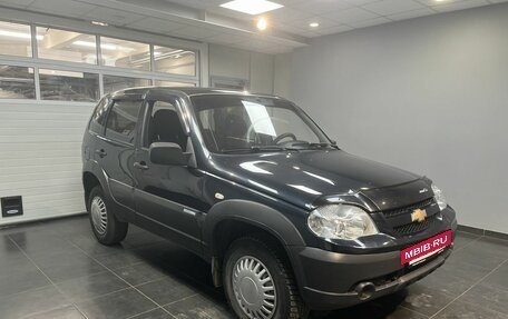 Chevrolet Niva I рестайлинг, 2011 год, 630 000 рублей, 3 фотография