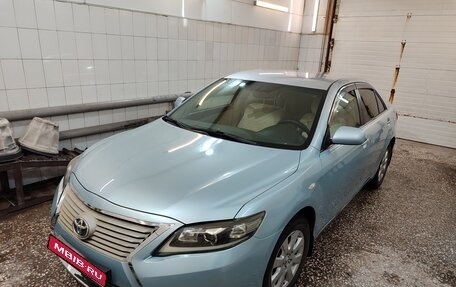 Toyota Camry, 2006 год, 1 090 000 рублей, 1 фотография