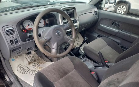 Nissan NP300, 2011 год, 1 014 100 рублей, 12 фотография