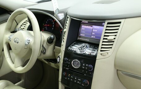 Infiniti FX II, 2011 год, 2 188 000 рублей, 18 фотография