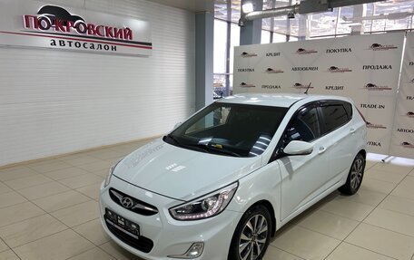 Hyundai Solaris II рестайлинг, 2013 год, 1 145 000 рублей, 2 фотография