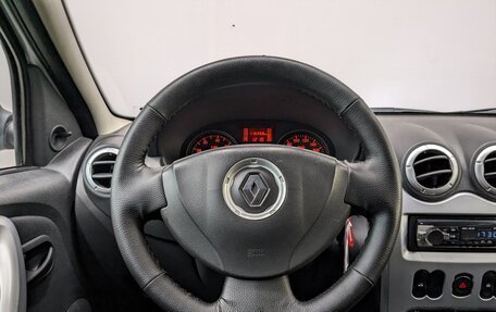 Renault Logan I, 2013 год, 660 000 рублей, 21 фотография