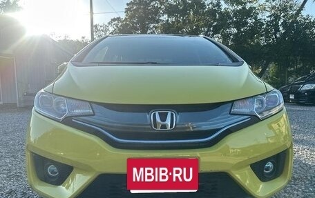 Honda Fit III, 2014 год, 560 016 рублей, 2 фотография