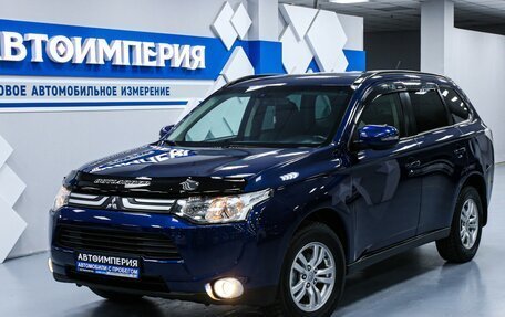 Mitsubishi Outlander III рестайлинг 3, 2013 год, 1 718 000 рублей, 5 фотография