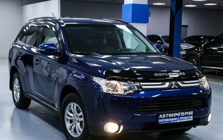 Mitsubishi Outlander III рестайлинг 3, 2013 год, 1 718 000 рублей, 7 фотография