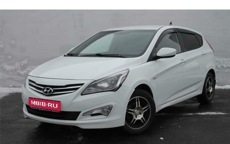 Hyundai Solaris II рестайлинг, 2014 год, 1 110 000 рублей, 1 фотография