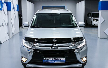 Mitsubishi Outlander III рестайлинг 3, 2016 год, 2 103 000 рублей, 6 фотография