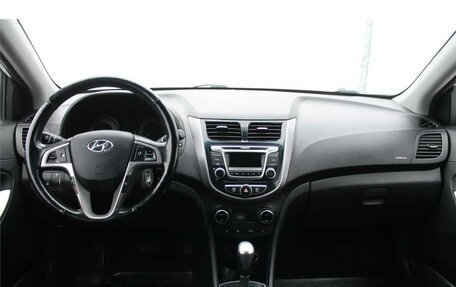 Hyundai Solaris II рестайлинг, 2014 год, 1 110 000 рублей, 15 фотография