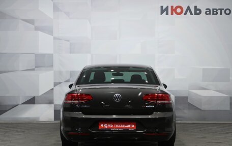 Volkswagen Passat B8 рестайлинг, 2016 год, 1 900 000 рублей, 4 фотография