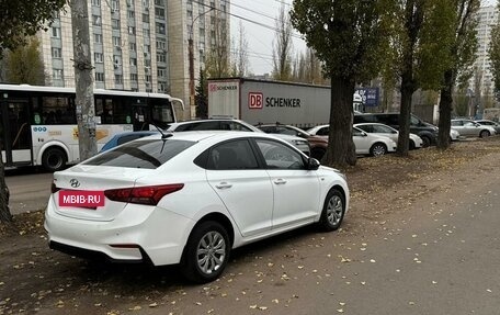 Hyundai Solaris II рестайлинг, 2018 год, 1 020 000 рублей, 9 фотография