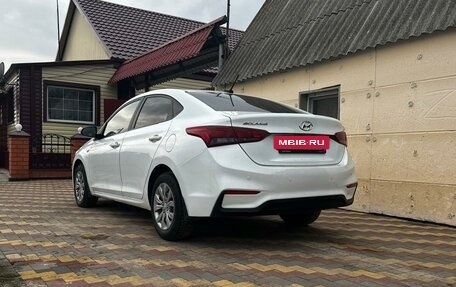 Hyundai Solaris II рестайлинг, 2018 год, 1 020 000 рублей, 12 фотография