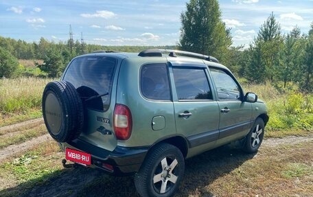 Chevrolet Niva I рестайлинг, 2007 год, 410 000 рублей, 3 фотография